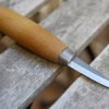 Cuchillo morakniv para tallar madera